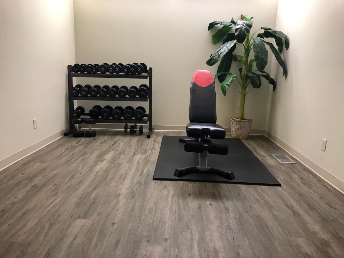 Gold Eagle Lodge North Battleford Ngoại thất bức ảnh